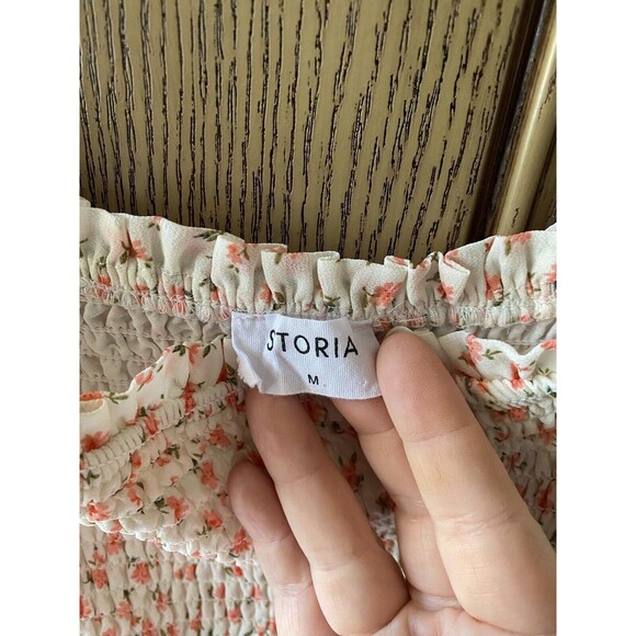 Storia Smocked Strapped Floral Dress Size‎ M - Picture 5 of 8